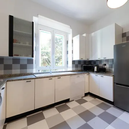 Apartment The Rent - Modern One-bedroom In Trastevere *